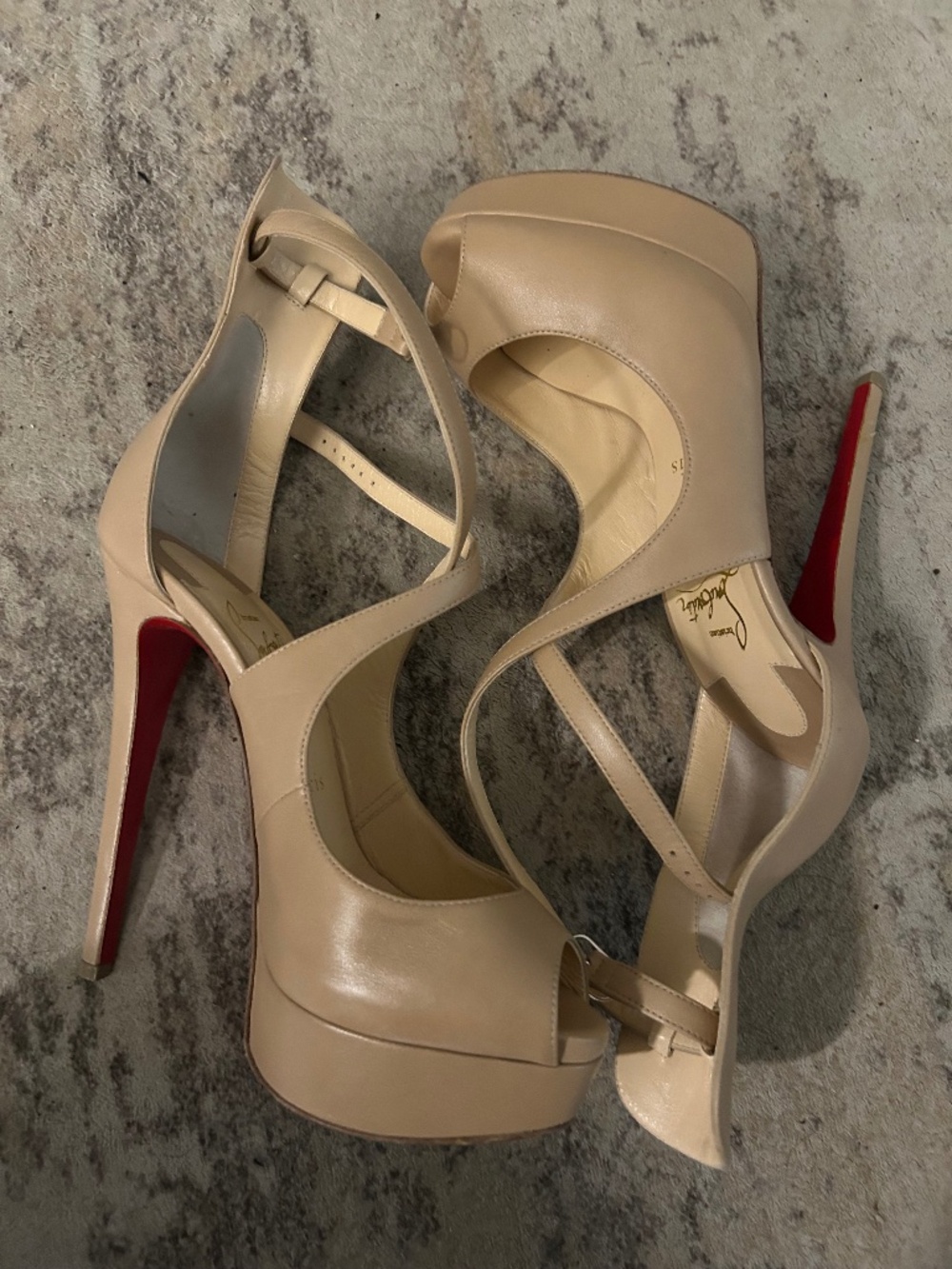 Christian Louboutin Marlenalta 160 Nappa